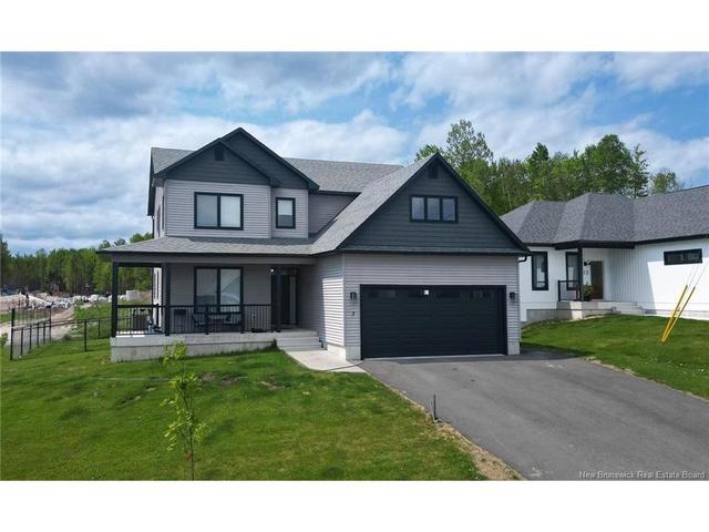 7 Aurora ST  Fredericton, NB E3G 0L3