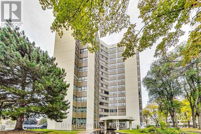 1105 - 2323 CONFEDERATION PARKWAY  Mississauga, ON L5B 1R6