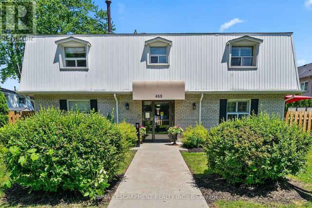5 - 469 CLARIDGE ROAD  Burlington, ON L7N 2S1