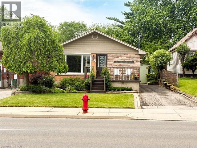 652 UPPER WENTWORTH Street  Hamilton, ON L9A 4V3