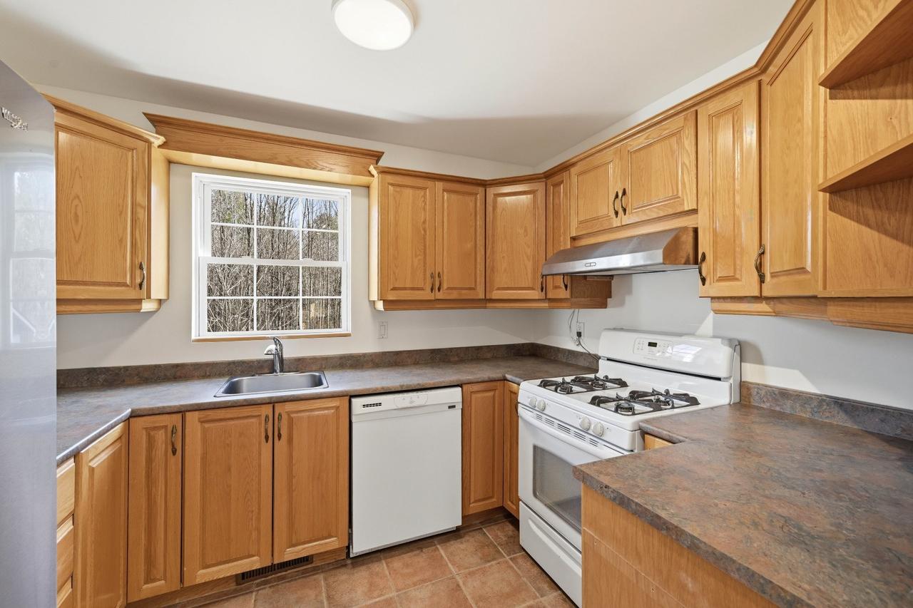 Kitchen - 2487 Ch. De Béthanie, Béthanie, QC 