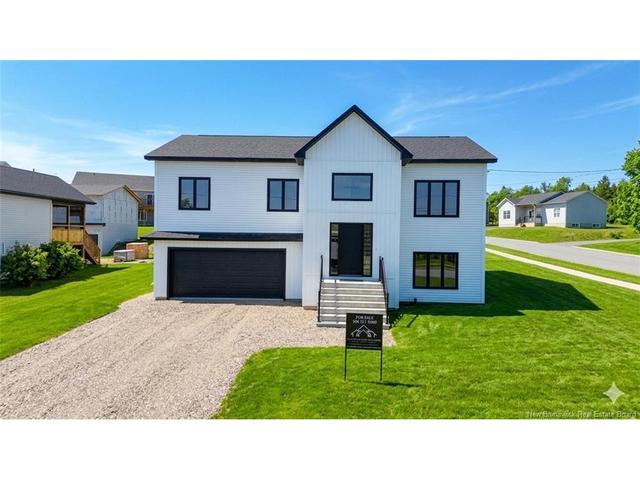 141 Regiment Creek AVE  Fredericton, NB E3G 0G3