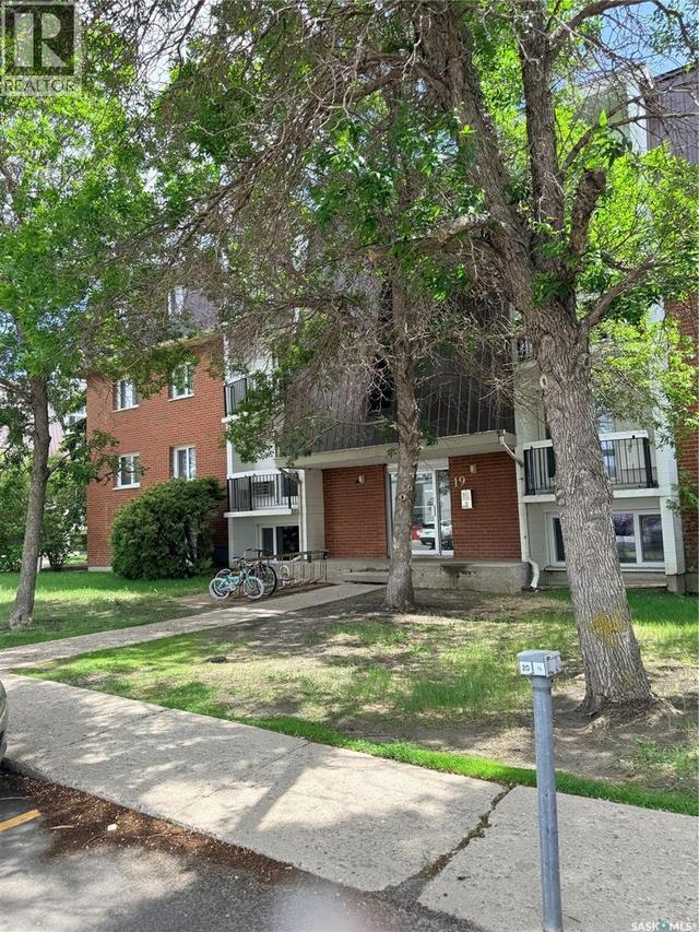12 19 Centennial STREET  Regina, SK S4S 6P8