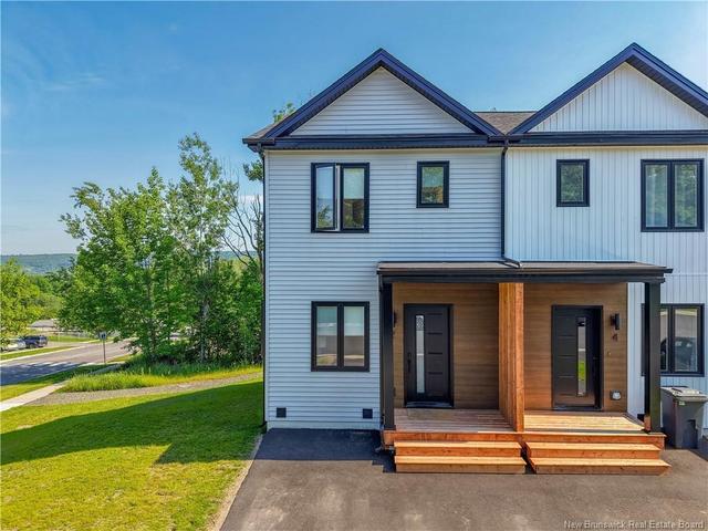 2 Westwood DR  Fredericton, NB E3C 1K7
