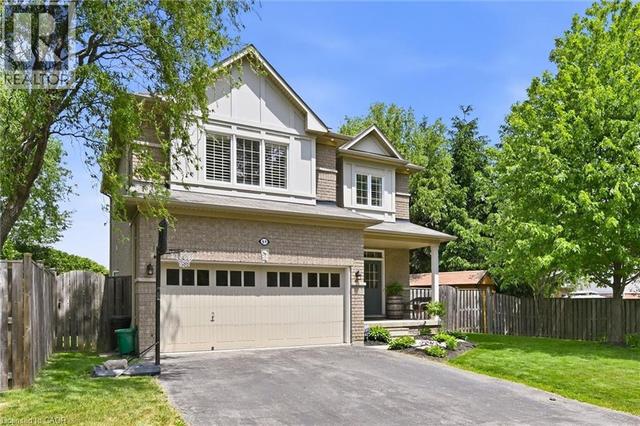 51 SIRENTE Drive  Hamilton, ON L9A 0B3