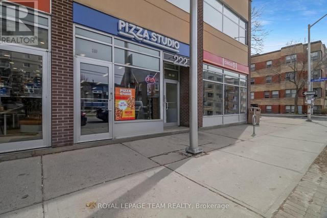 218 LAURIER AVENUE E  Ottawa, ON K1N 6P2