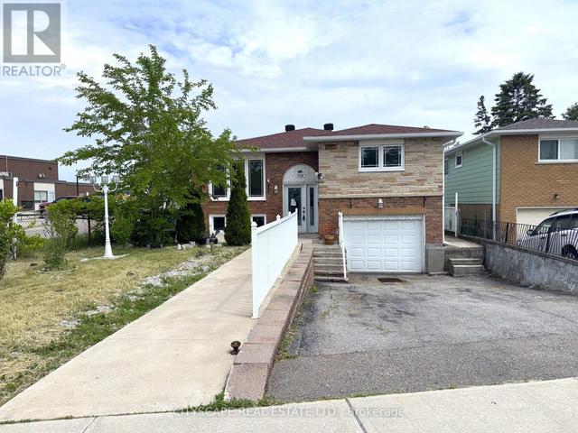 3720 BRANDON GATE DRIVE  Mississauga, ON L4T 3M8