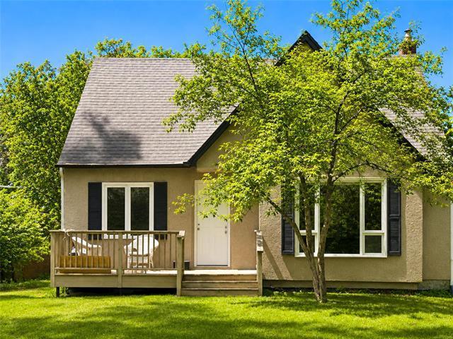 31 Hemlock PL  Winnipeg, MB R2H 1L8