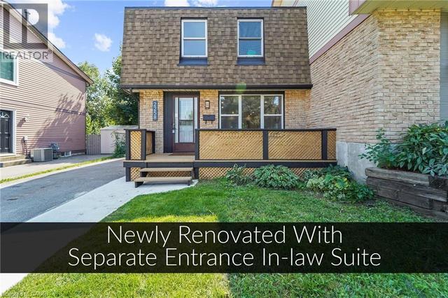 2258 MANCHESTER Drive  Burlington, ON L7P 3W2