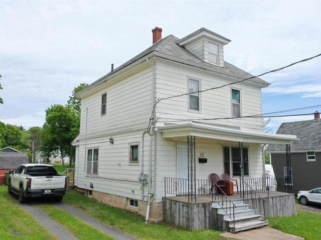 65 View Street  New Glasgow, NS B2H 2G3