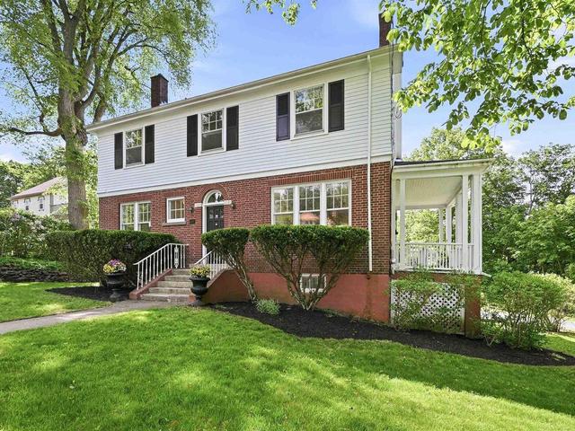 6470 Coburg Road  Halifax, NS B3H 2A7