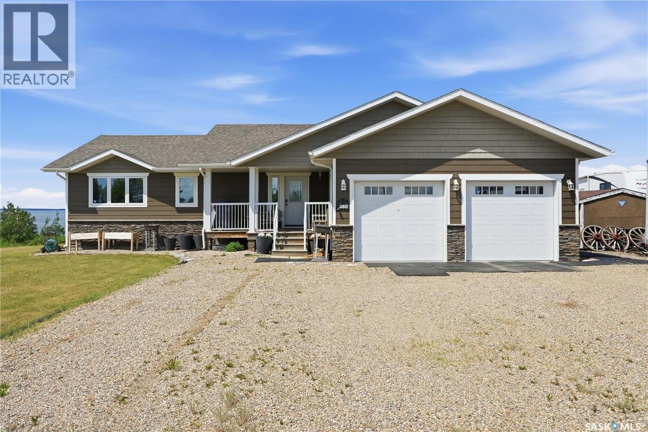 380 Carter Crescent, Cochin, SK 