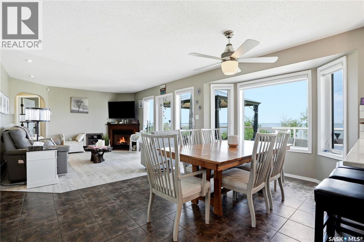 380 Carter Crescent, Cochin, SK 