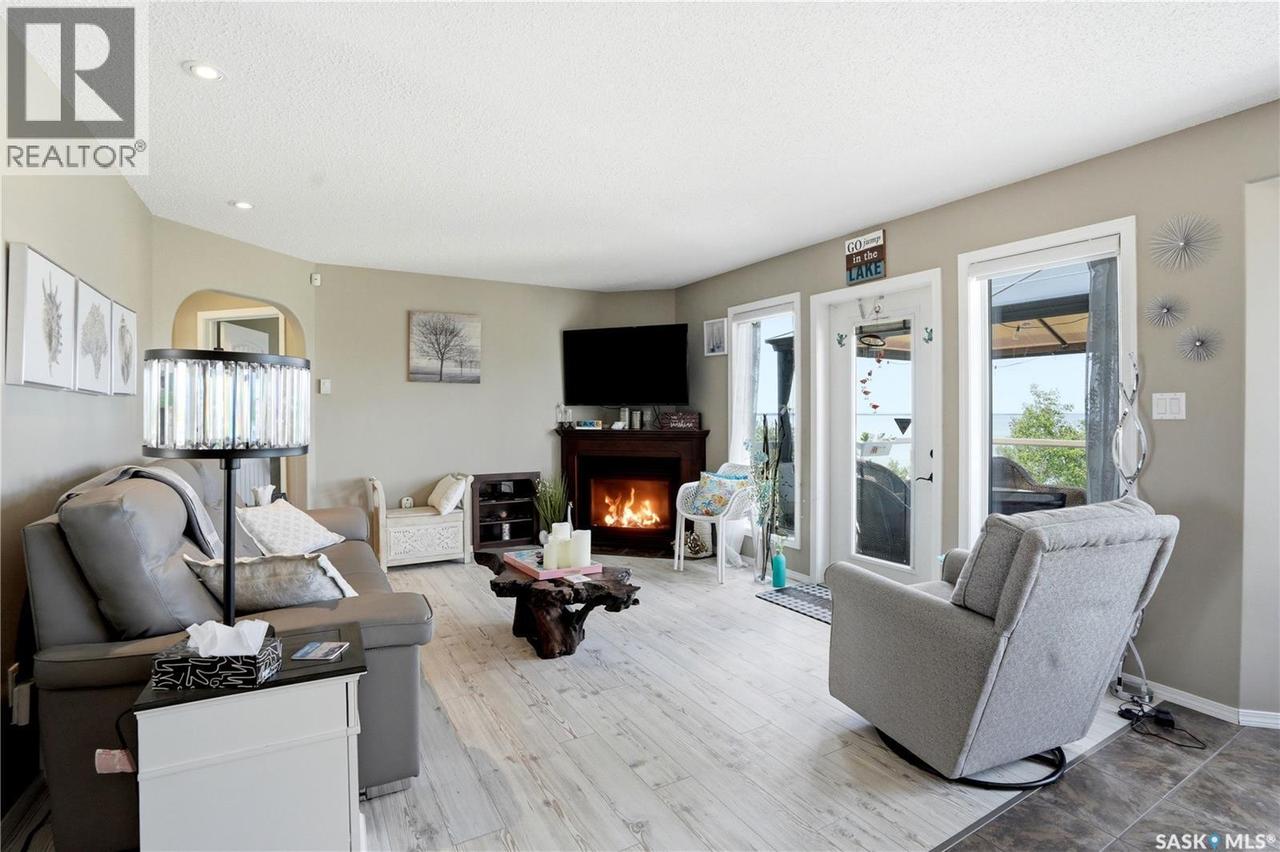 380 Carter Crescent, Cochin, SK 