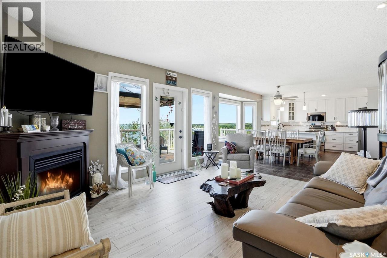 380 Carter Crescent, Cochin, SK 