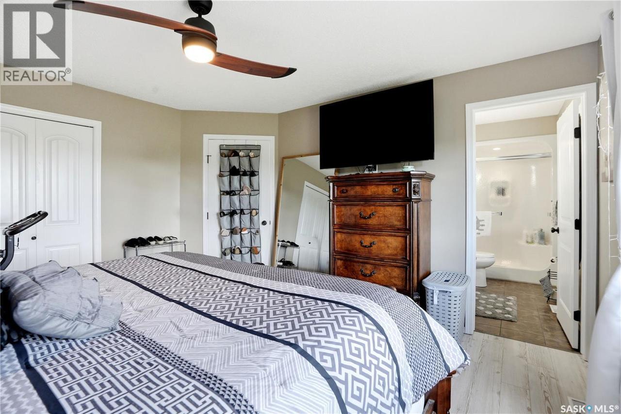 380 Carter Crescent, Cochin, SK 