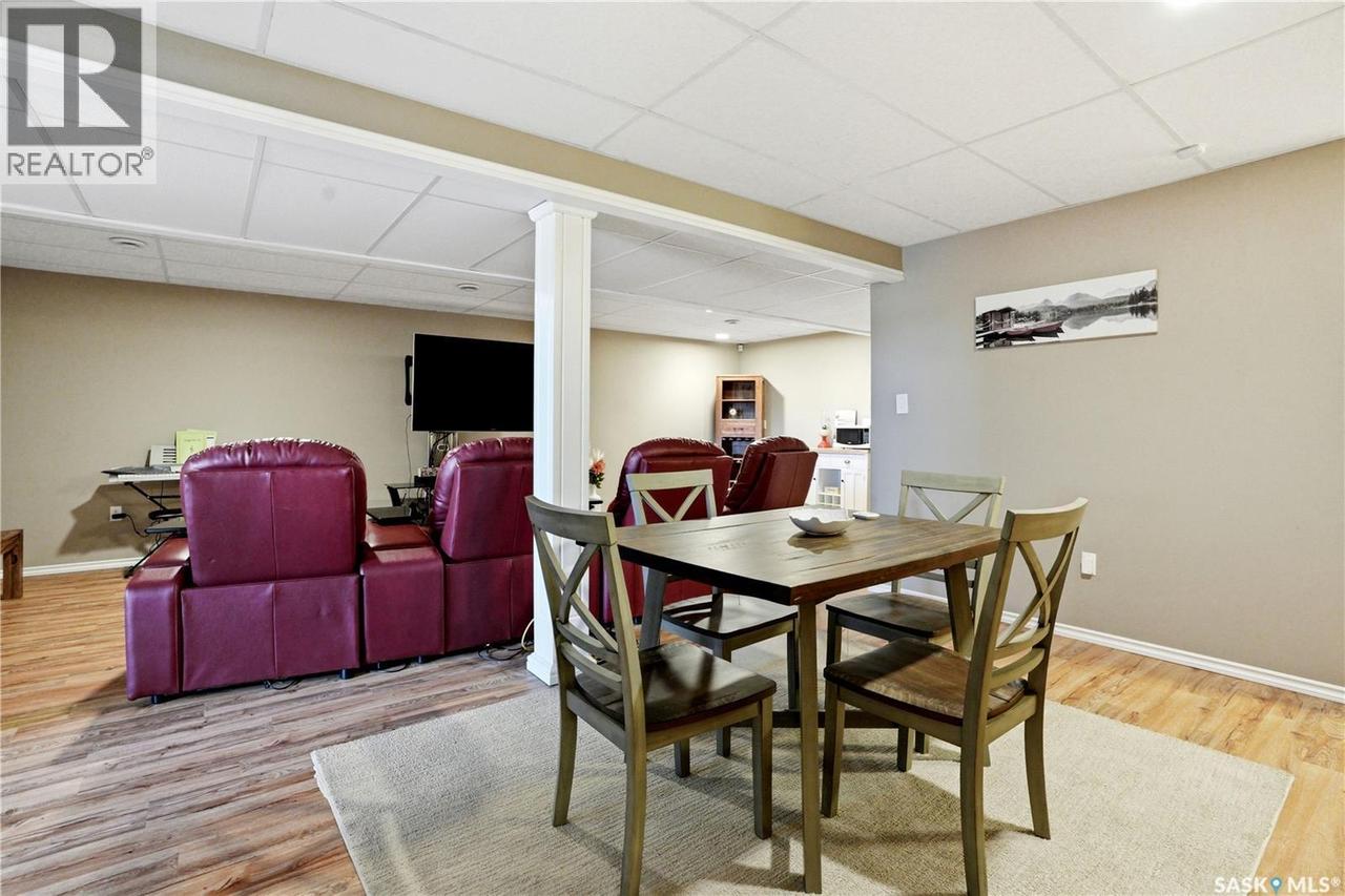380 Carter Crescent, Cochin, SK 