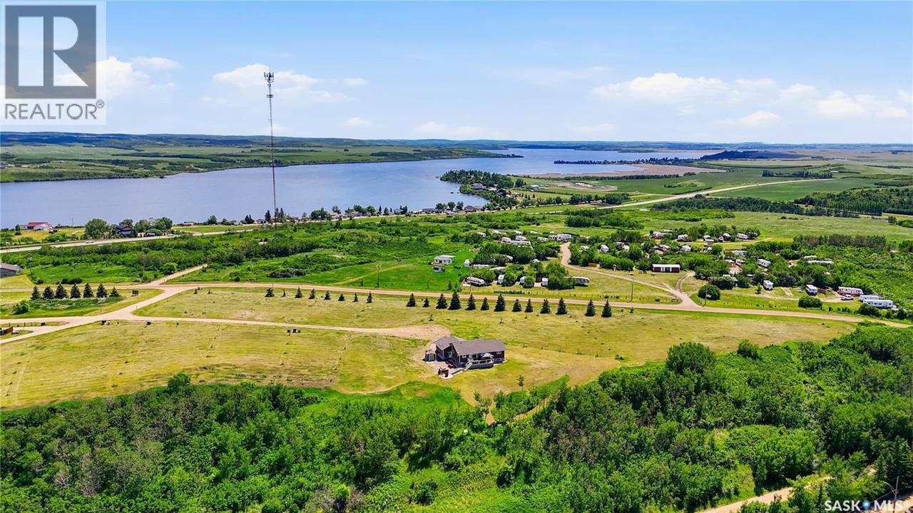 380 Carter Crescent, Cochin, SK 