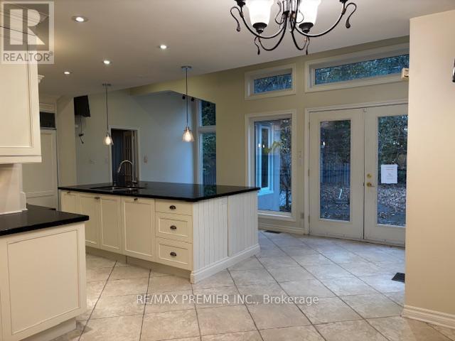 66 Laureleaf Road, Markham, ON 