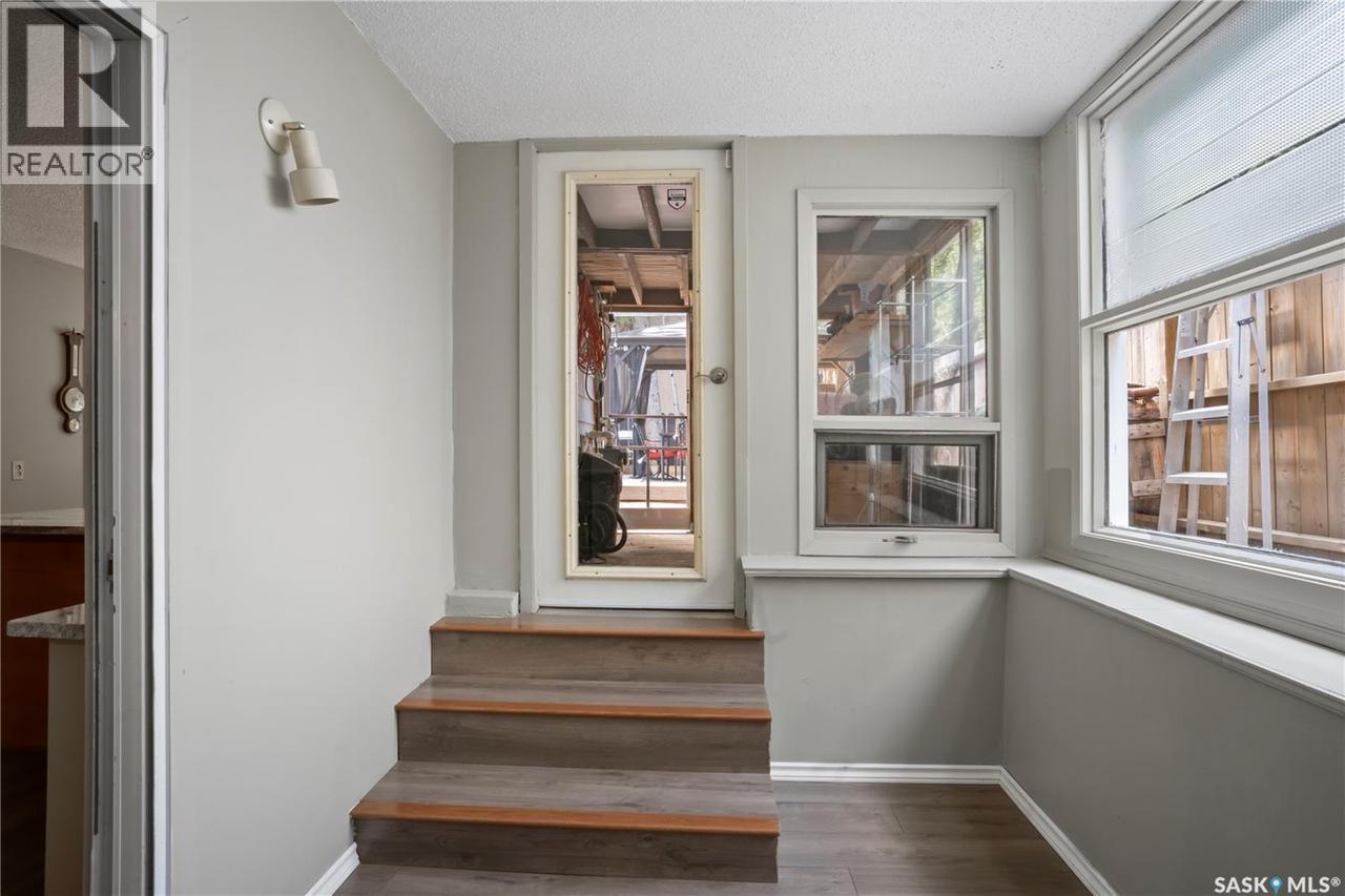 66 Leslie Place, Regina, SK 