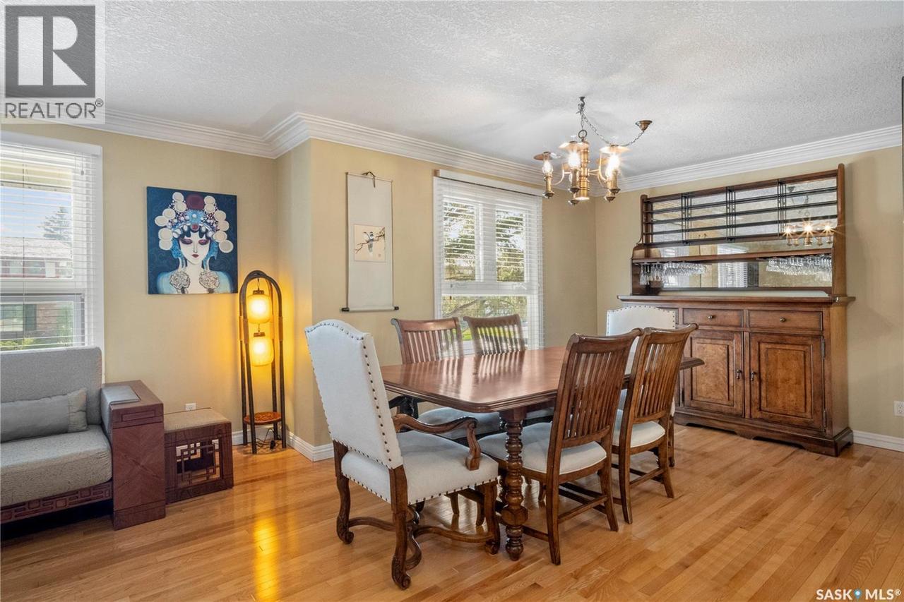 66 Leslie Place, Regina, SK 