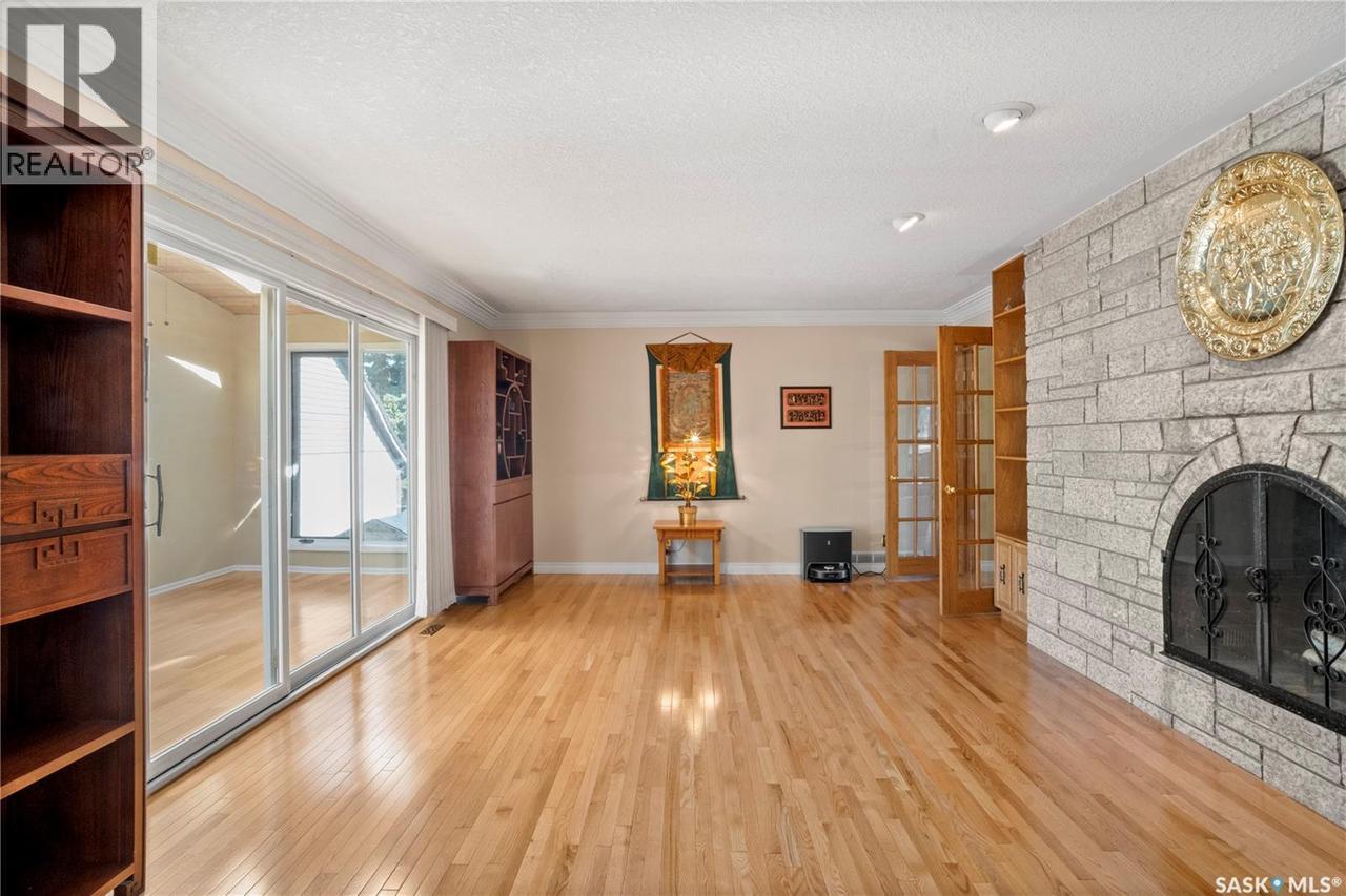 66 Leslie Place, Regina, SK 