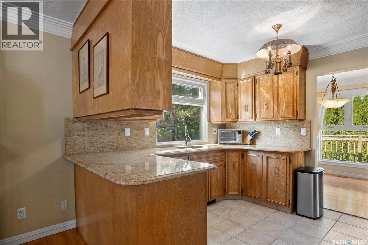 66 Leslie Place, Regina, SK 