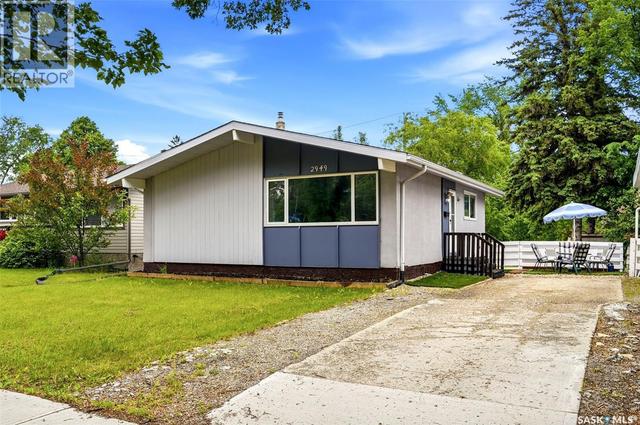 2949 Grant ROAD  Regina, SK S4S 5G6