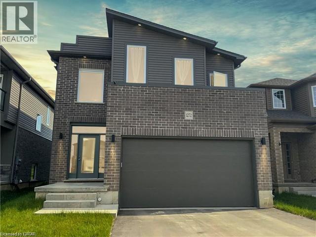1272 SANDBAR Street  London, ON N6G 0Y3