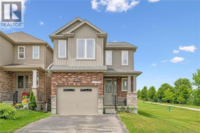 153 RIVERTRAIL Avenue  Kitchener, ON N2A 0K1