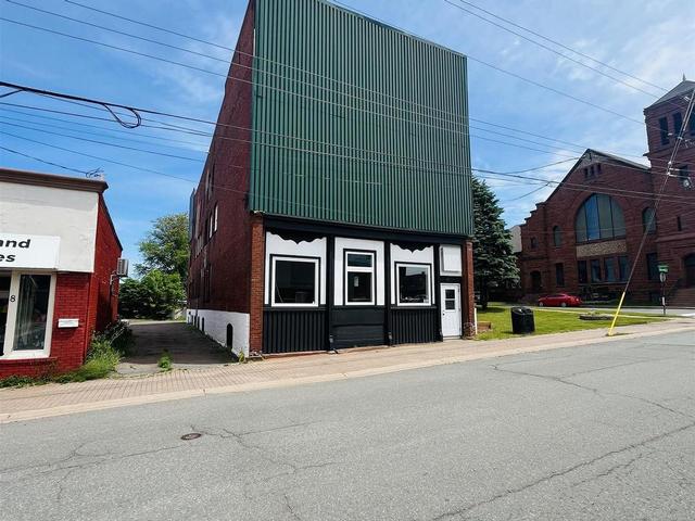 10 Havelock Street  Amherst, NS B4H 3J7