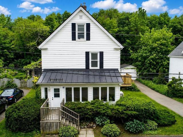 29 Klondyke St., Kentville  Kentville, NS B4N 1J1