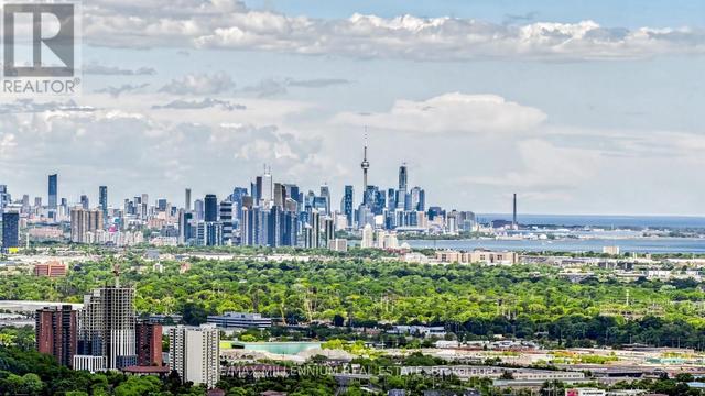 4606 - 3975 GRAND PARK DRIVE  Mississauga, ON L5B 4M6