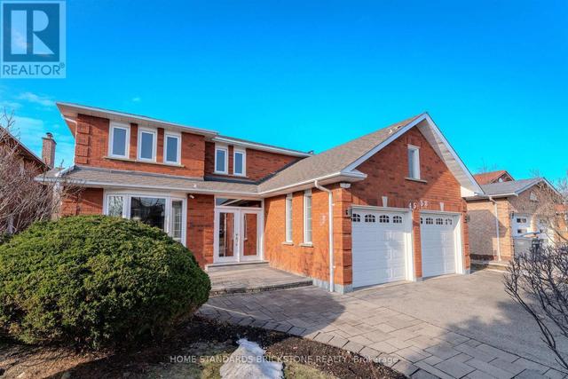 4538 PENHALLOW ROAD  Mississauga, ON L5V 1E7