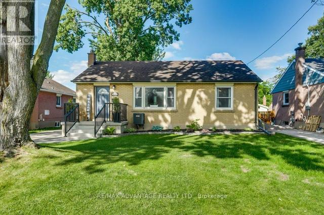 319 MANITOBA STREET  London East (East H), ON N5W 4W2