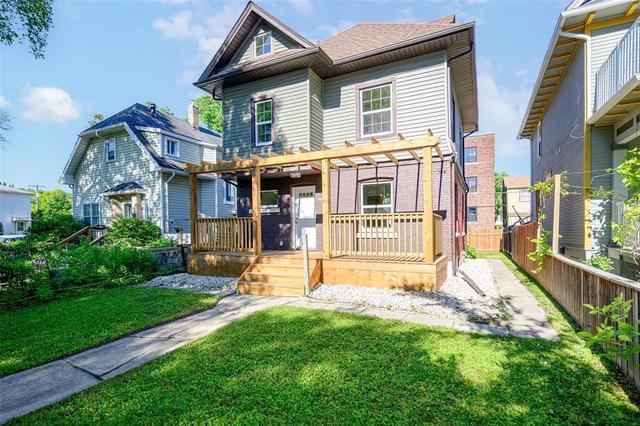 150 Lenore Street  Winnipeg, MB R3G 2C5