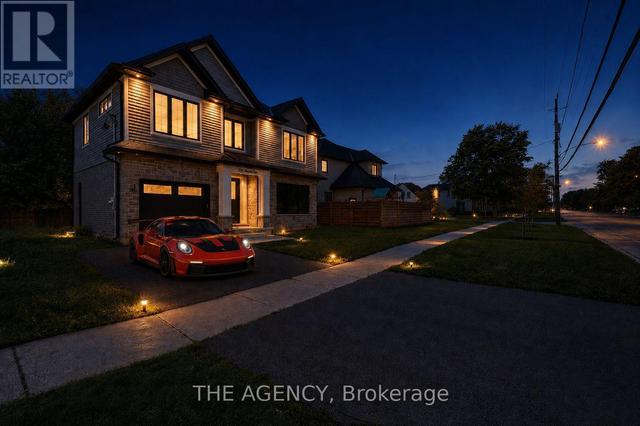 308 APPLEBY LINE  Burlington, ON L7L 2X5