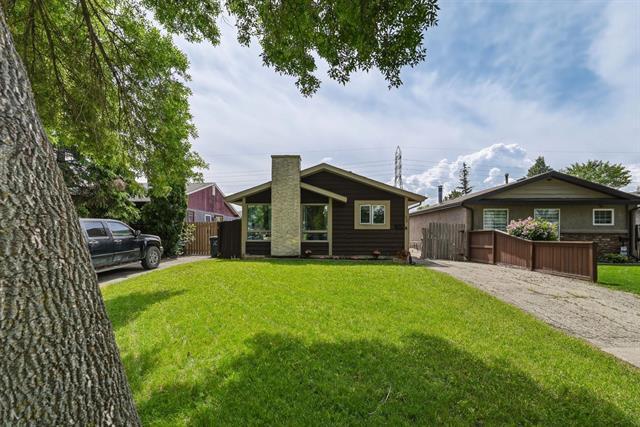 84 Meadow Gate DR  Winnipeg, MB R2C 4G6