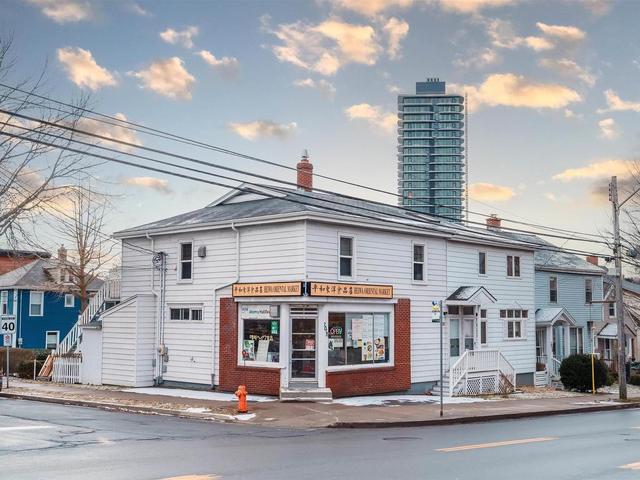 7018 Chebucto Road  Halifax, NS B3L 1M8