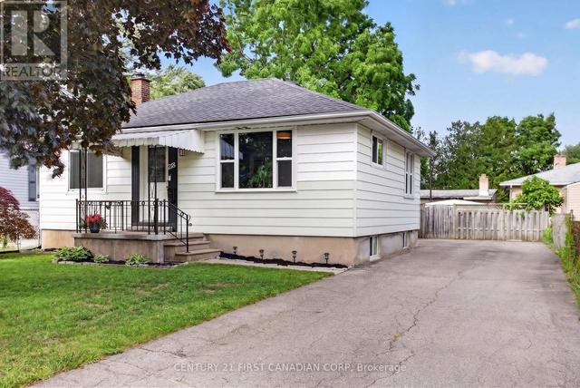 218 VANCOUVER STREET  London East (East H), ON N5W 4R8