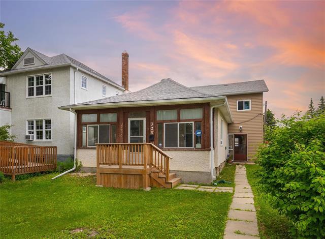 329 Lansdowne AVE  Winnipeg, MB R2W 0G7