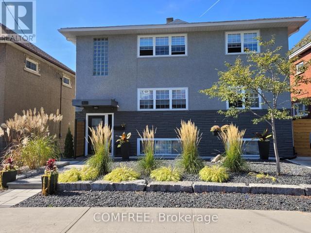 32 ST FRANCIS STREET  Ottawa, ON K1Y 1W5