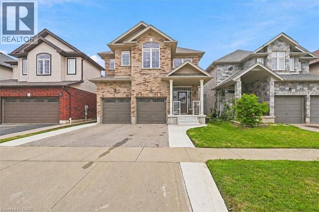 921 EDEN OAK Court  Kitchener, ON N2A 0H4