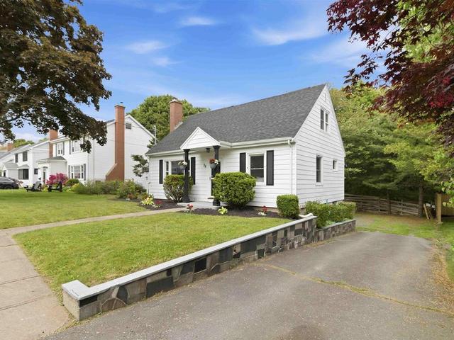 38 Walton Drive  Halifax, NS B3N 1X7