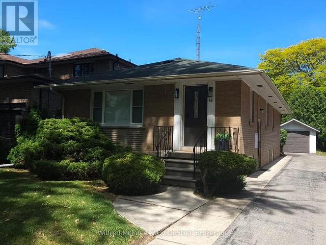 69 HALIBURTON AVENUE Toronto (Islington-City Centre West), ON M9B 4Y6