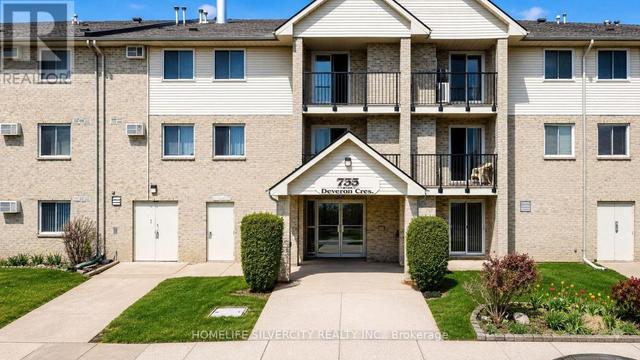 303 - 733 DEVERON CRESCENT  London South, ON N5Z 4X7
