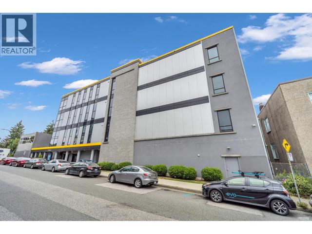 1223 E PENDER STREET  Vancouver, BC V6A 1W7