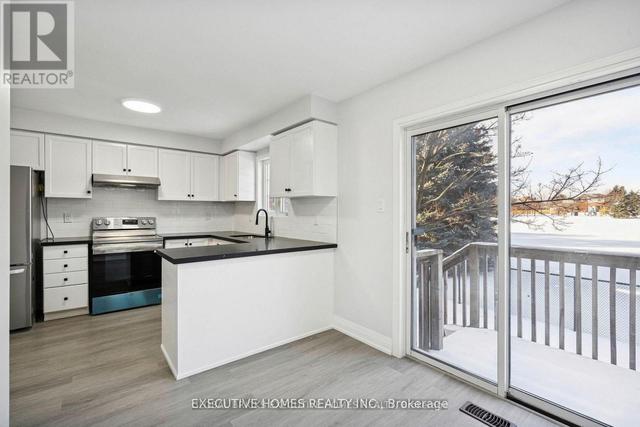 60 - 2665 THOMAS STREET  Mississauga, ON L5M 6G6