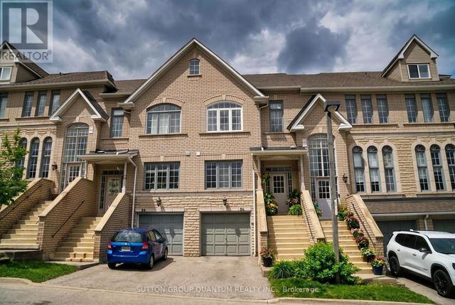 26 - 5525 PALMERSTON CRESCENT  Mississauga, ON L5M 5Z8