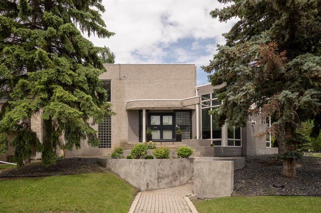1 Dunbar CR  Winnipeg, MB R3P 0W6